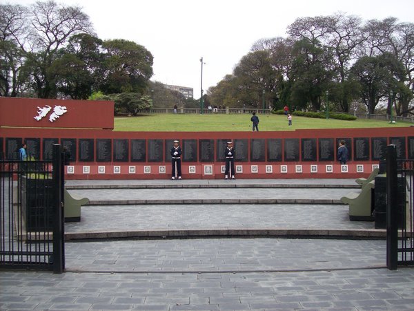 malvinas war memorial