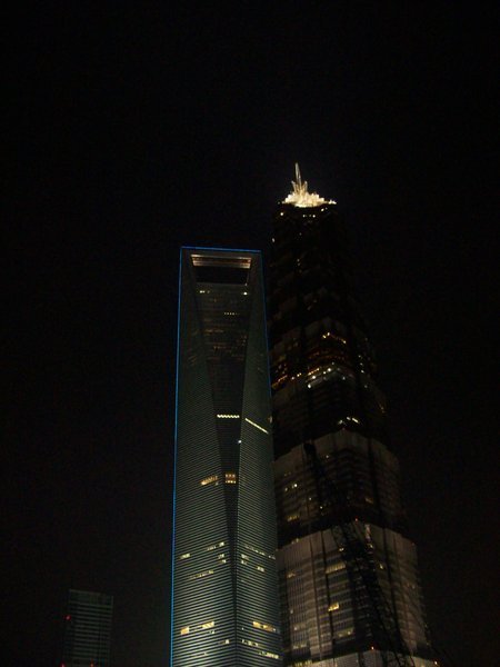  China's 2 tallest buildings