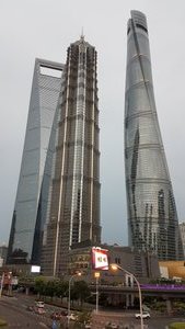 Shanghai Tower (right)