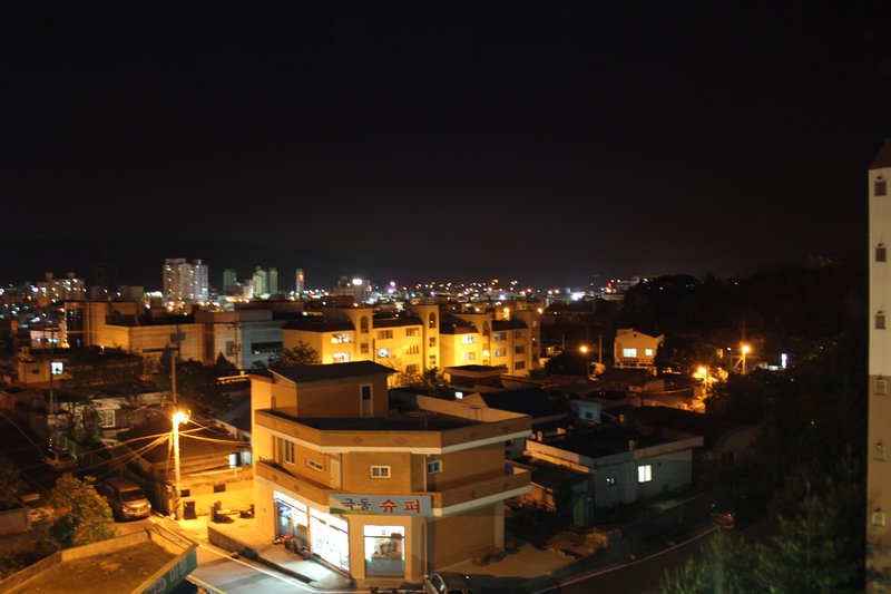 Boeun at night