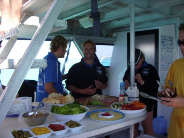 29 A beautiful lunch with Ningaloo dive crew