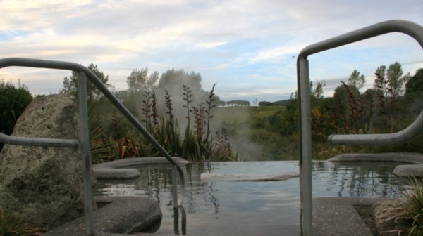 28 One of the relaxing thermal pools..heavenly place!