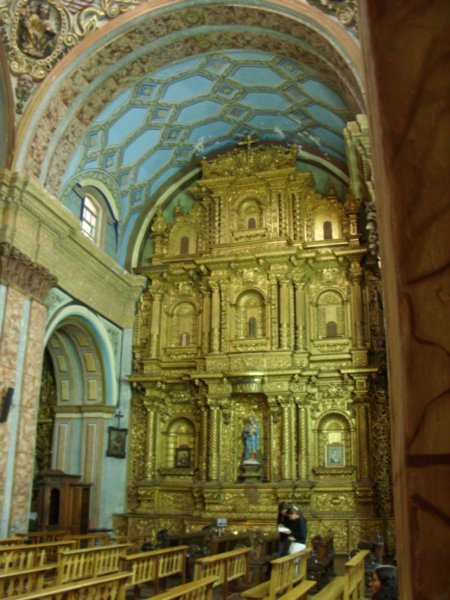 14 Altar in Iglesia de el Sagrario