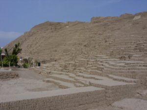 151 Huaca Pucllana is a ceremonial templ built by the Lima people in the fifth century AD