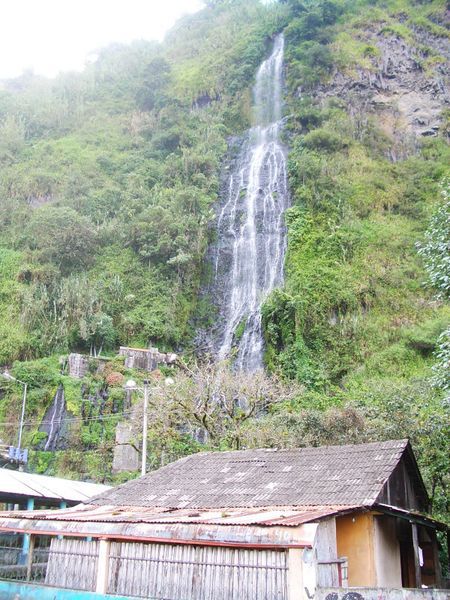 Wasserfall in Baños