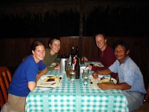 auf der Dschungeltour - gediegenes Essen mit Luis, Lina und Bert