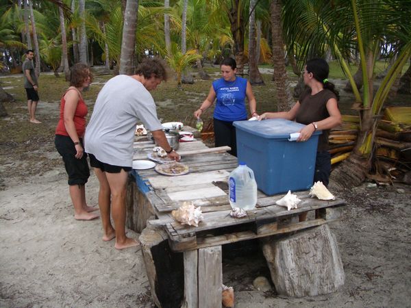 Bootstrip - San Blas Inseln - Nachtessen auf der Insel