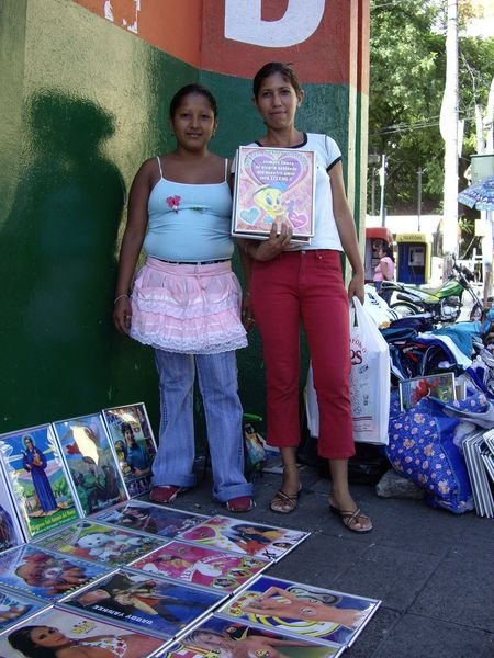 San Miguel - zwei Latinas bei der Arbeit