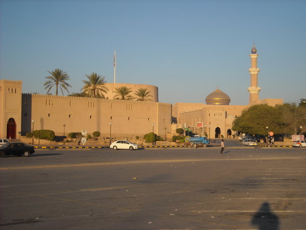 Nizwa Fort + mosque
