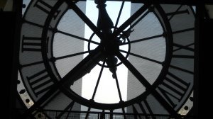 a clock/window from the inside of the Orsay
