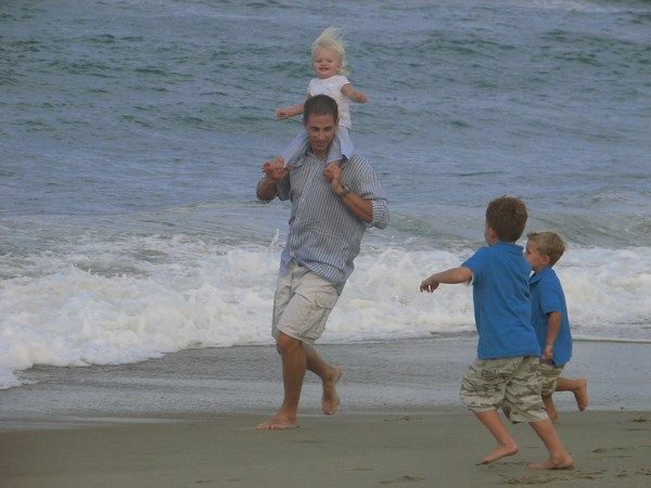 Daddy Wag playing with the kiddies