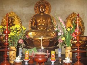 The prayer alter inside the giant Buddha