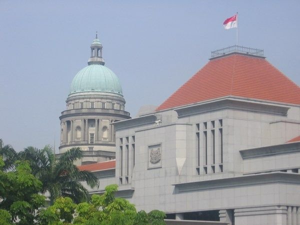 The Singapore Parliment and Supreme Court