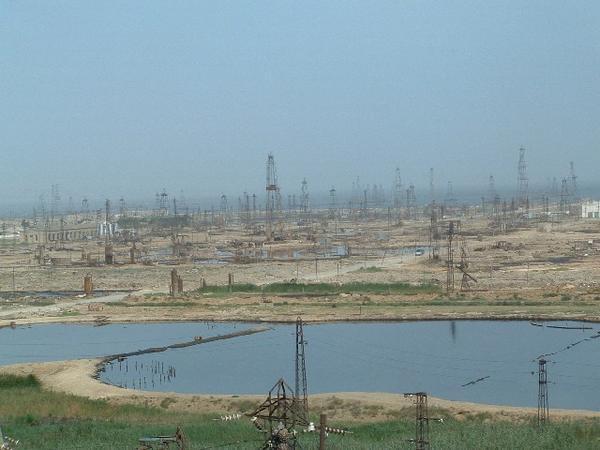 oil fields outside Baku