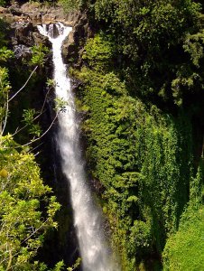The Makahiku Overlook, looks down on a beautiful 184-foot  waterfall.
