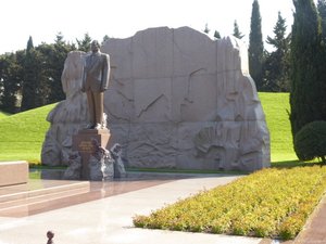 Haydar Aliyev monument