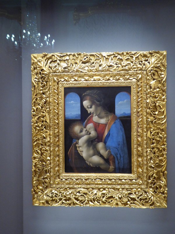 Madonna and Child by Da Vinci 