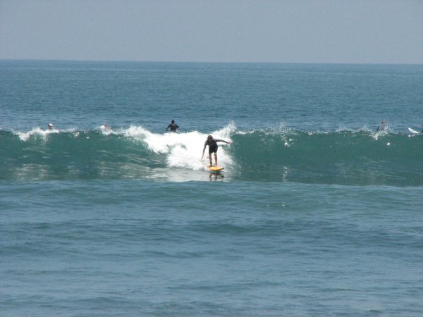surfing Canggu 2