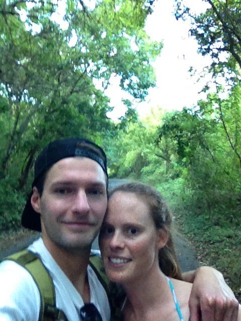 Hiking down to the laguna