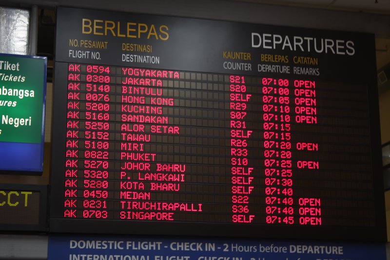 departure board at LCCT