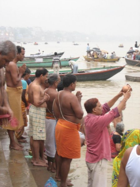Praying to the Ganga