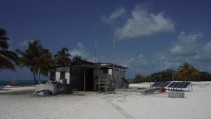 Cayo Campo, installations des gardiens de l'île.