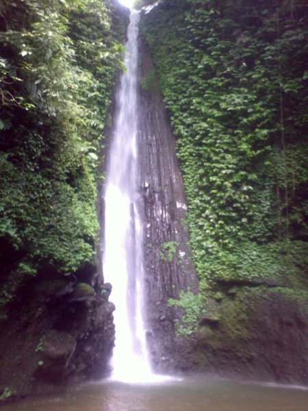 Tete Batu Waterfall