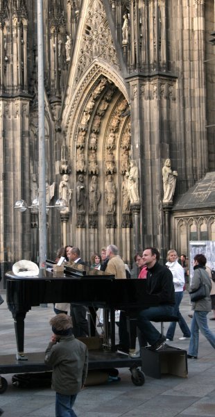 A Grand Piano on the Cathedral Square
