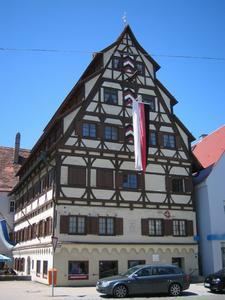 A famous Memmingen landmark, the Sieben-Dächer-Haus or the house with seven roof-tiers.