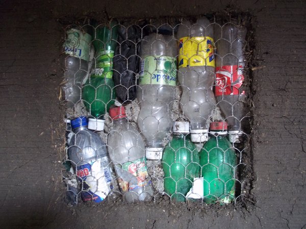 GrassRoots Bottle Wall House project