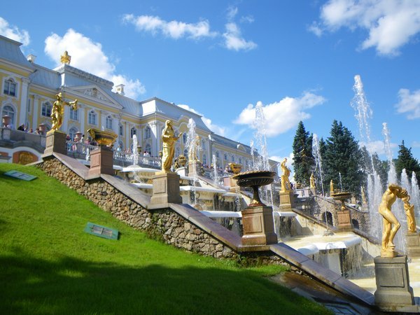 Peterhof cascades