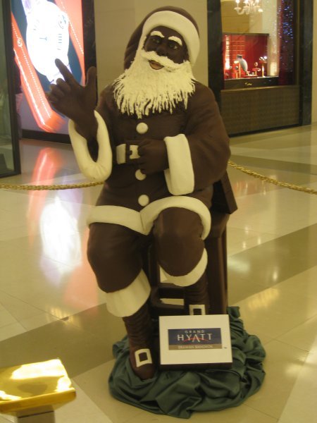 Chocolate Santa, Paragon Centre