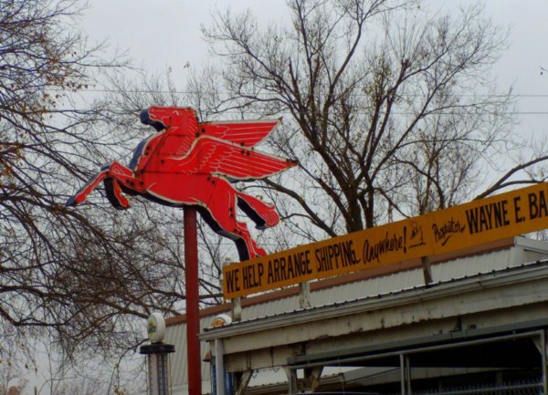 Rolla, MO - Flying horse