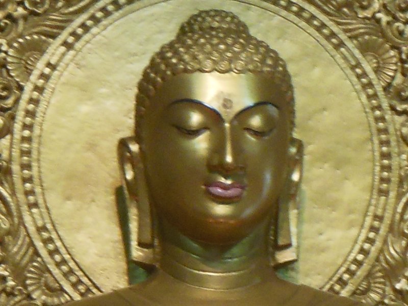 sarnath buddha closeup