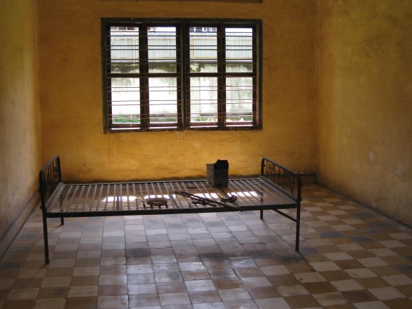 "interrogation" chamber