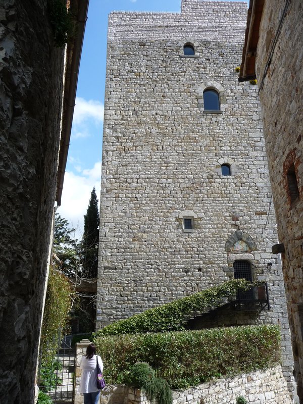 Vertine Tower