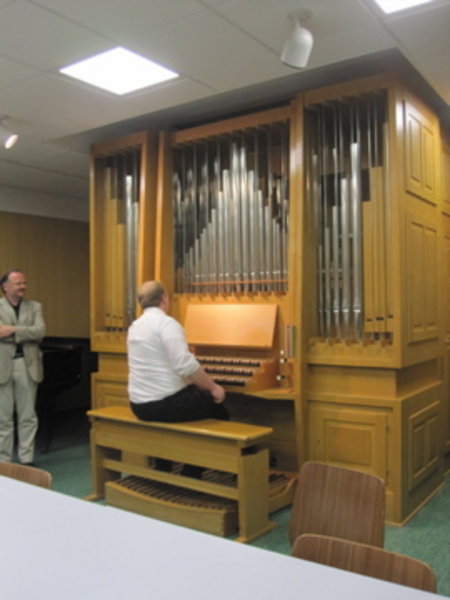Evan playing the organ at the Hochschule