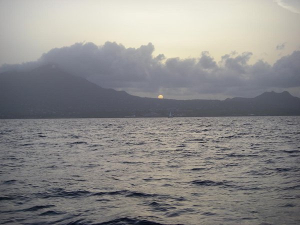 Lever de soleil à la pointe sud de St-Kitts     