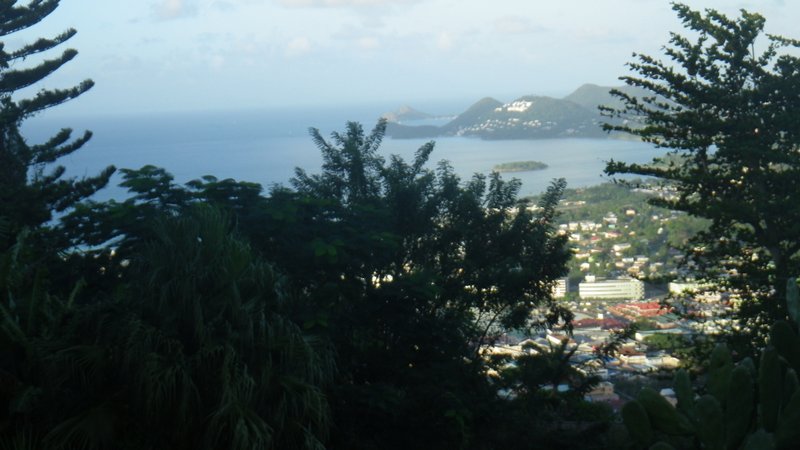 La vue sur le mouillage de Rodney Bay et de l’île Pigeon     