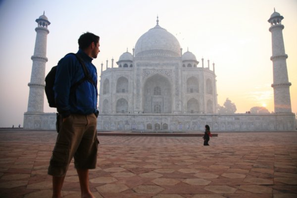 Stu 6.30 am at the Taj Mahal