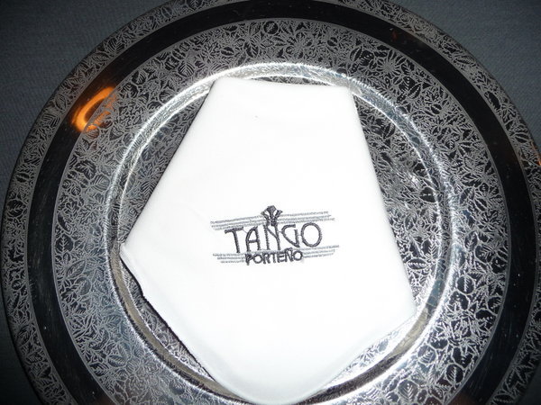 The decorative plate at Tango Portena
