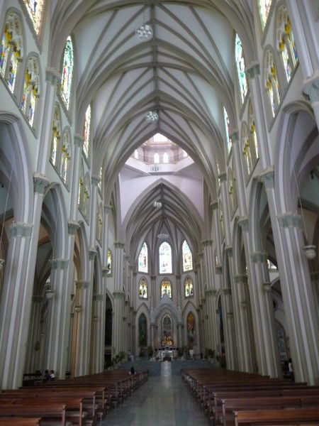 The inside of Guayaquil Cathedral
