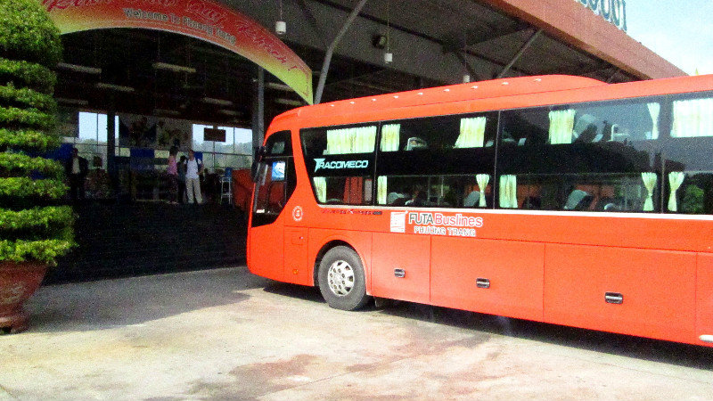 Bus to Dalat