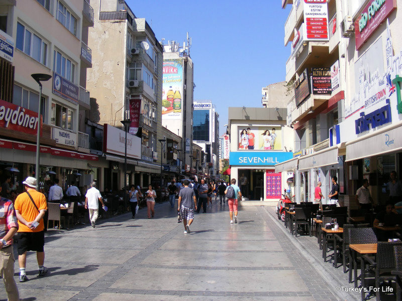 Izmir, Turkey; The Kibris Şehitler Caddesi