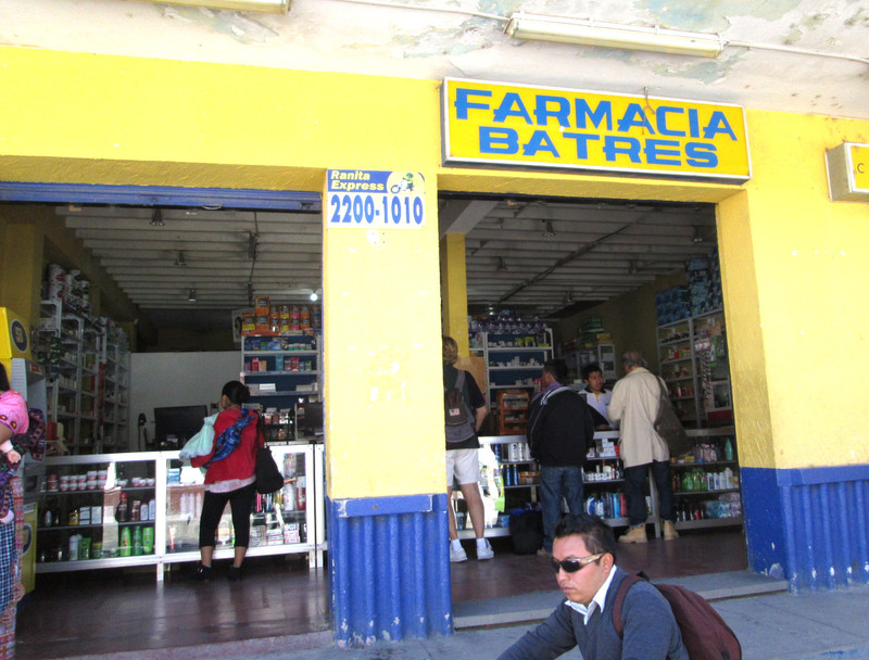 Farmacia Batres