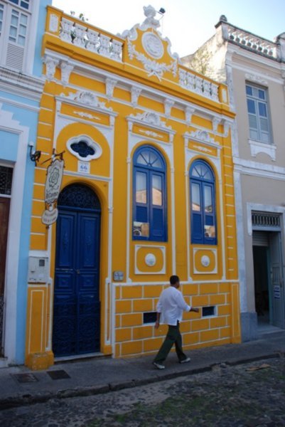 Salvador building (2)