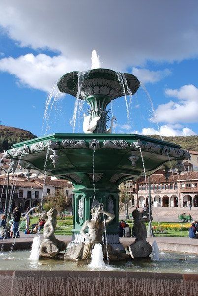 Fountain (Plaza de Armas, Cusco)