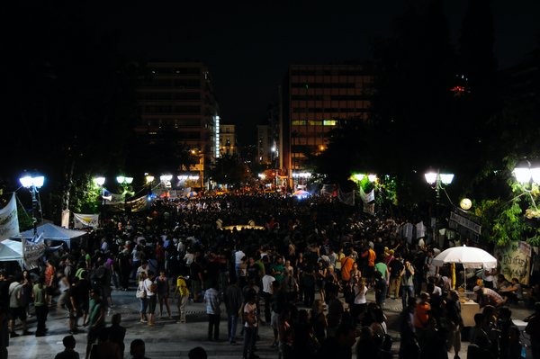 19 - at night at Syntagma stairs