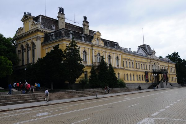 11 - Art Gallery former Tsar Palace