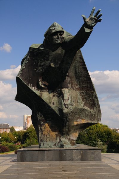 14 - Russian War memorial